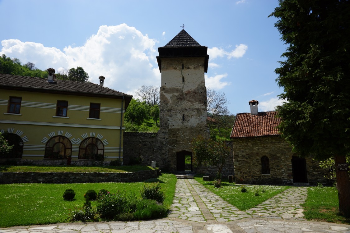 Студеницкий Успенский монастырь, Брезова (Рашский округ, Сербия). фасады