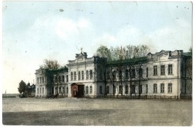 Омск. Домовая церковь Введения во Храм Пресвятой Богородицы при бывшей женской гимназии
