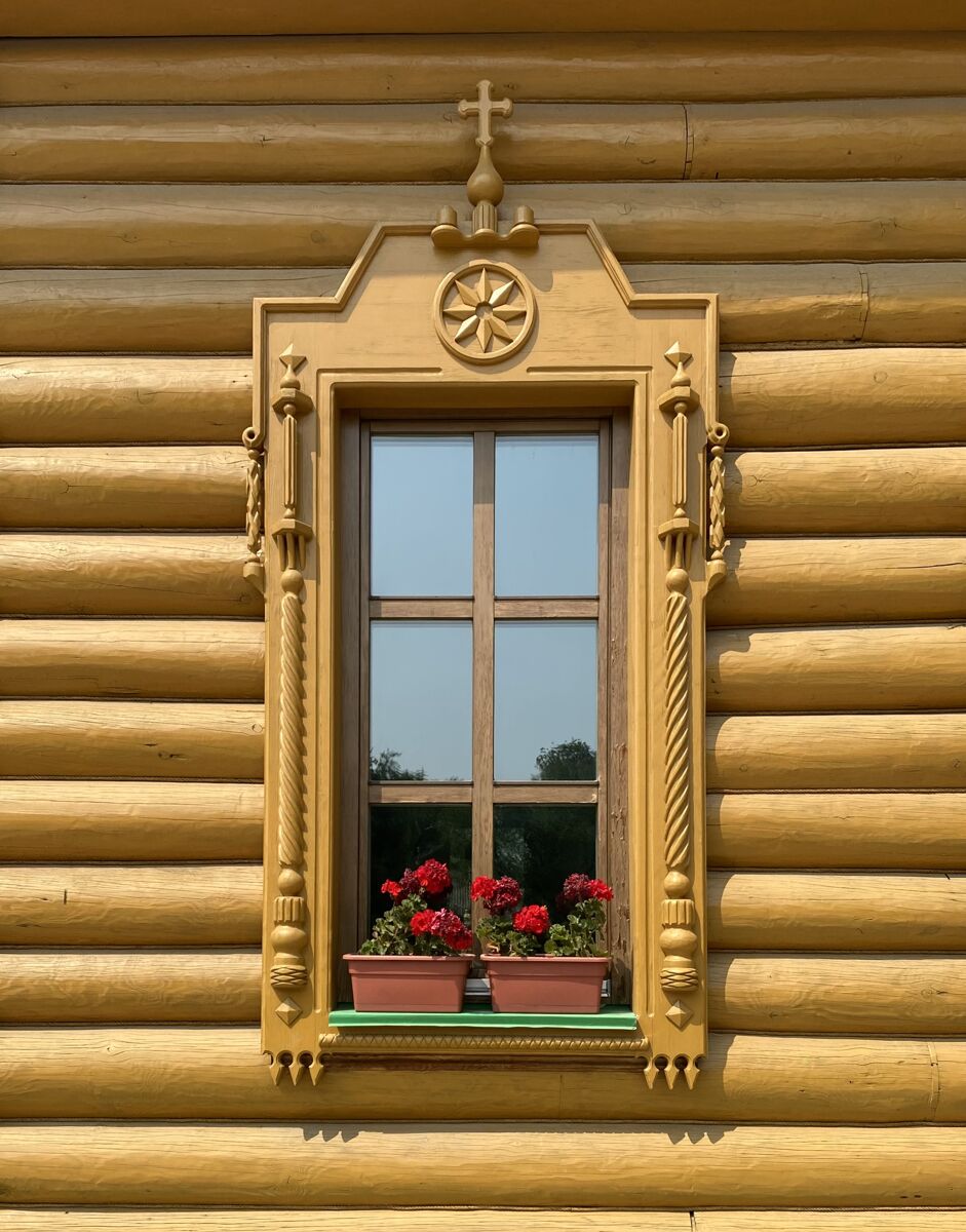 Церковь Николая Чудотворца (новая), Благовещенск (Благовещенск, город, Амурская область). архитектурные детали, Окно с наличником
