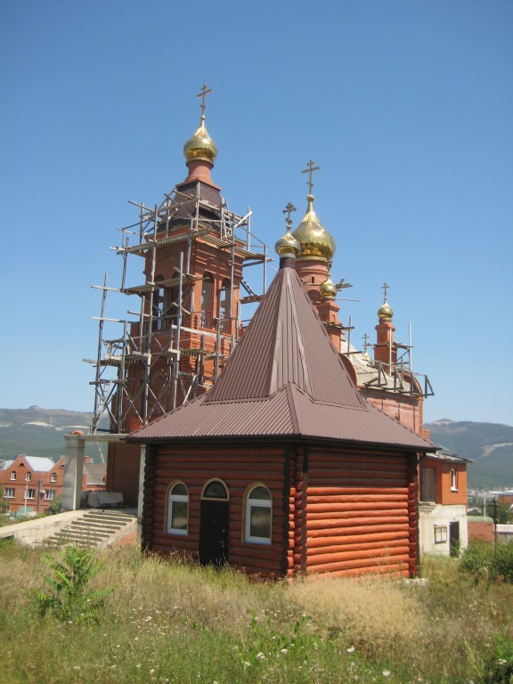 Часовня Покрова Пресвятой Богородицы, Цемдолина (Новороссийск, город, Краснодарский край). фасады
