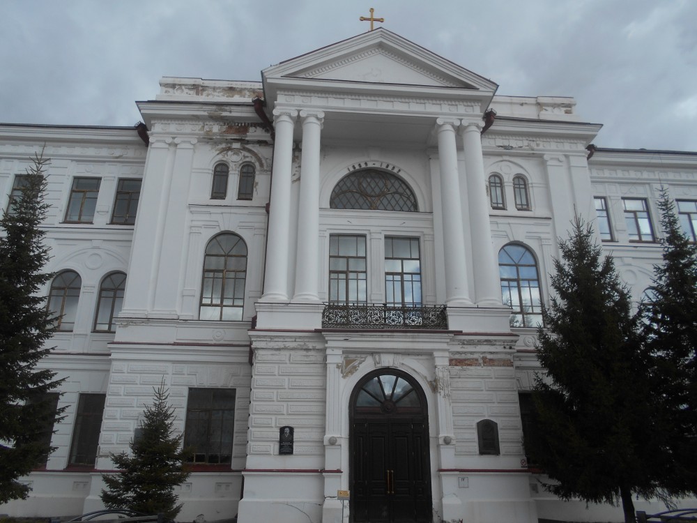 Домовая церковь Иннокентия, епископа Иркутского при бывшей мужской гимназии, Тобольск (Тобольский район и г. Тобольск, Тюменская область). архитектурные детали