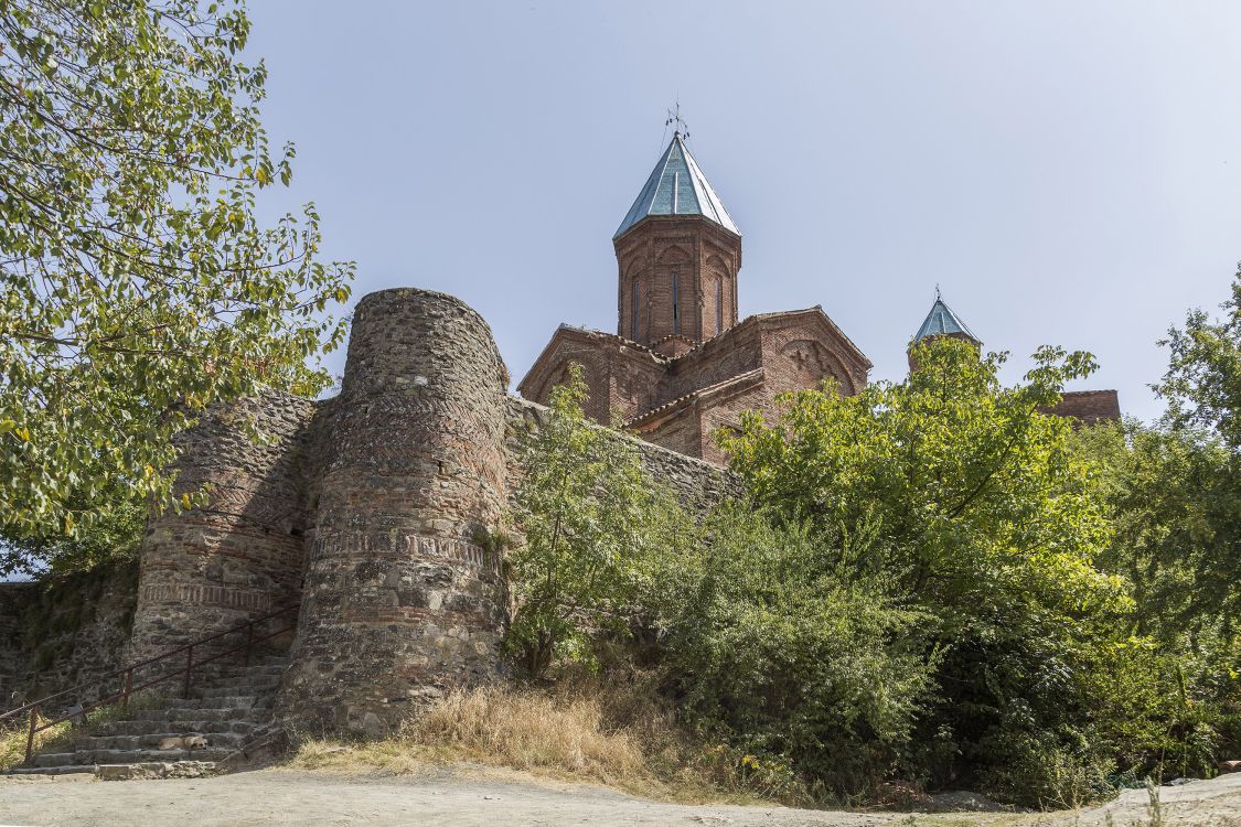 Церковь Гавриила и Михаила Архангелов, Греми (Кахетия, Грузия). архитектурные детали, вид с северо-запада