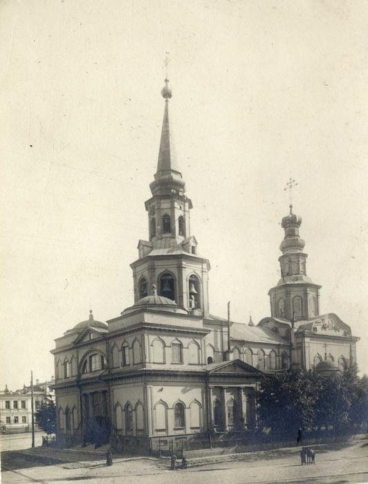 Екатеринбург. Собор Екатерины Великомученицы. архивная фотография, Фото начала 1920-ых годов из фондов Музея истории Екатеринбурга. Автор В.М. Быков