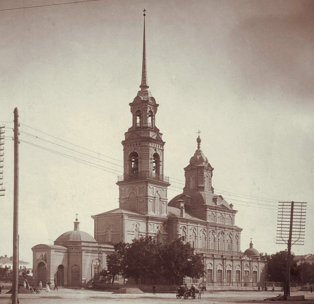 Фотография нач. ХХ в. С сайта: pastvu.com, архивная фотография. Собор Екатерины Великомученицы, Екатеринбург (Екатеринбург, город, Свердловская область)