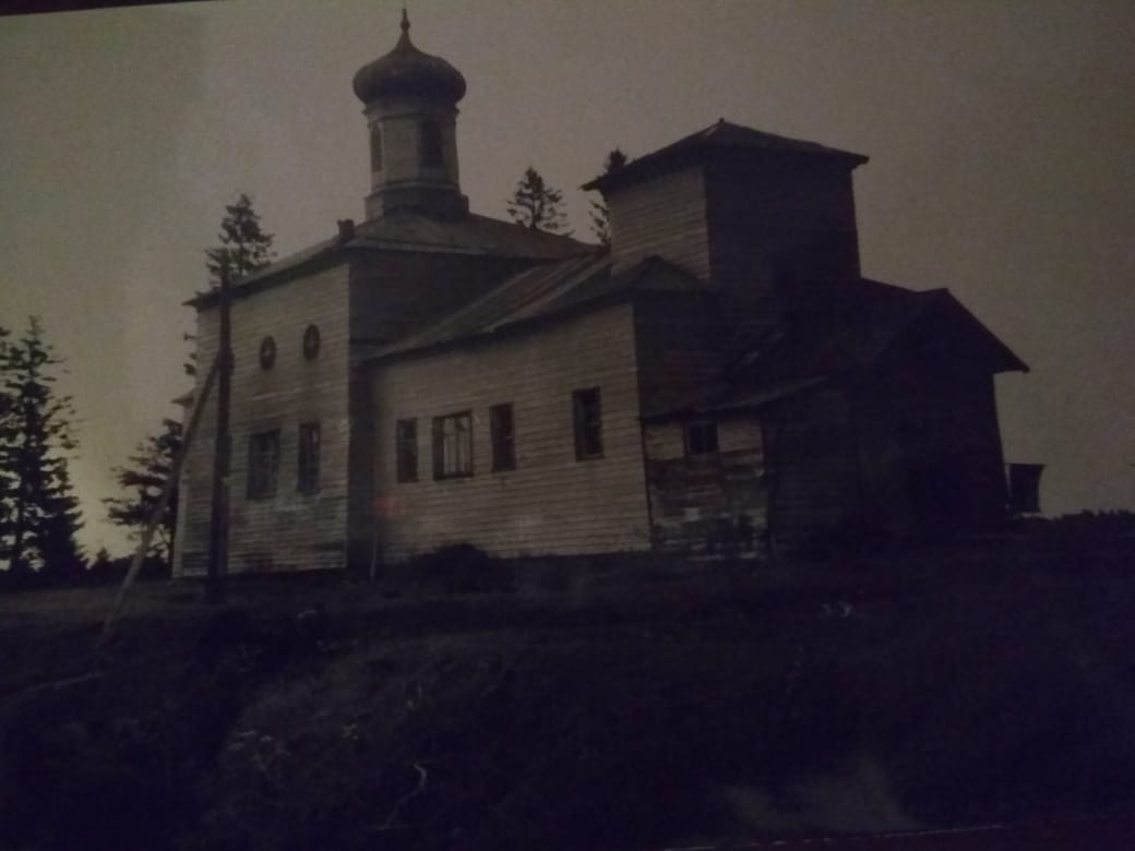 Церковь Рождества Христова. Село Пурнема. 1967.  Фотография Э.И. Дашкова из архива Я.Э. Дашковой, архивная фотография. Церковь Рождества Христова, Пурнема (Онежский район, Архангельская область)