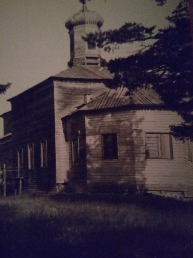 Церковь Рождества Христова. Село Пурнема. 1967.  Фотография Э.И. Дашкова из архива Я.Э. Дашковой, документальные фотографии. Церковь Рождества Христова, Пурнема (Онежский район, Архангельская область)