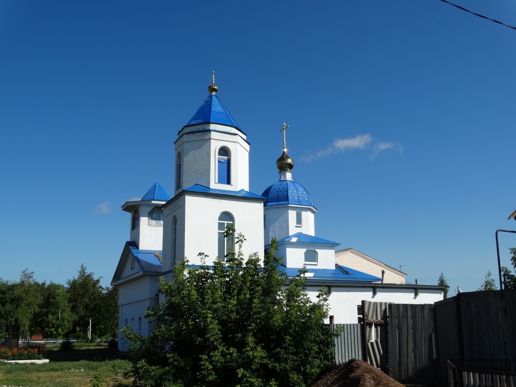 Церковь Покрова Пресвятой Богородицы, Буланово (Октябрьский район, Оренбургская область). фасады