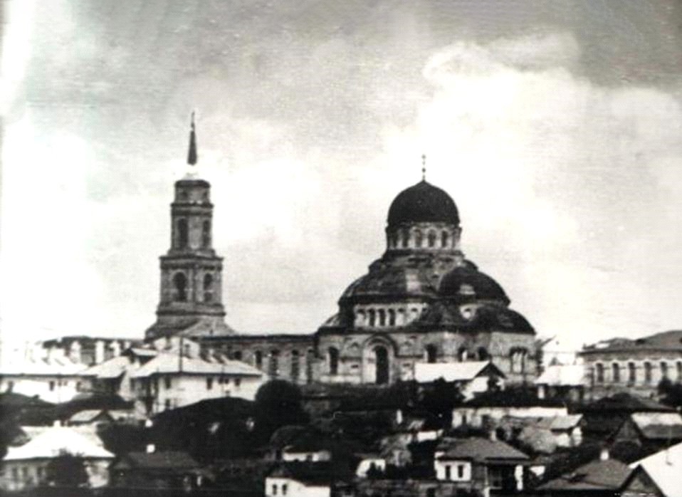 Церковь Троицы Живоначальной, Бобров (Бобровский район, Воронежская область). архивная фотография, Частная коллекция. Фото 1910-х годов