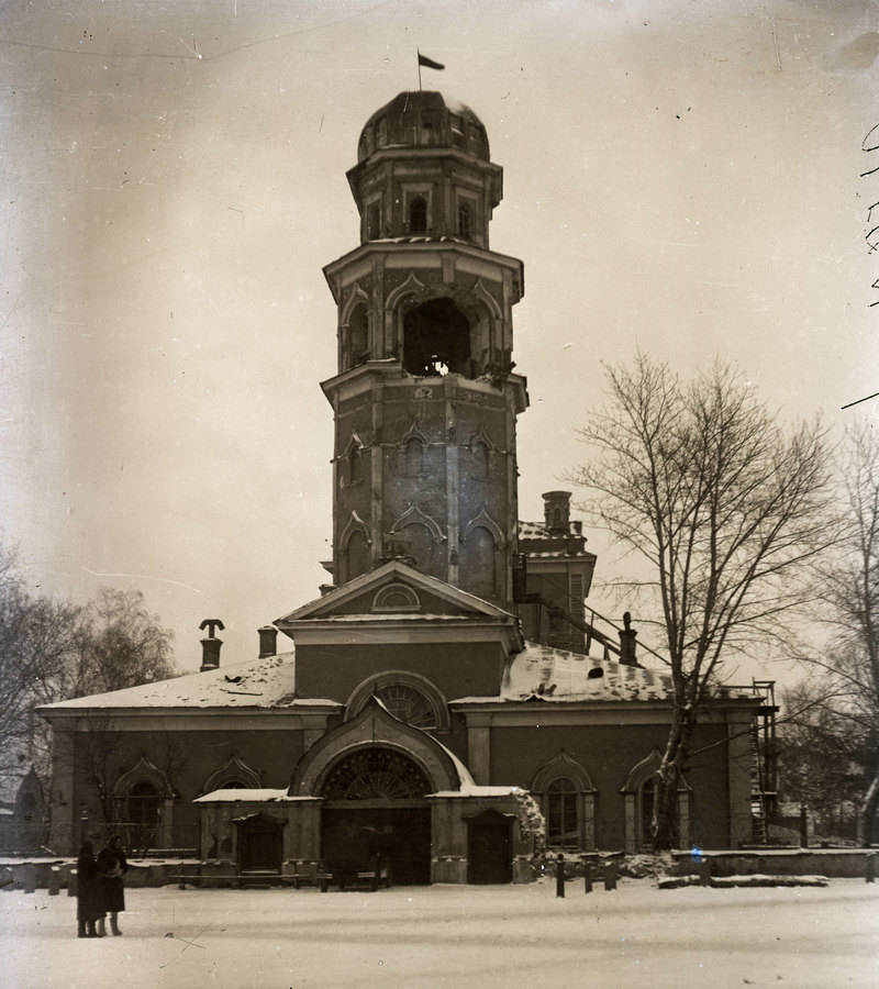 Собор Рождества Христова (старый), Челябинск (Челябинск, город, Челябинская область). архивная фотография, Одна из последних фотографий Челябинского Христорождественского собора, сделанная перед его разрушением. 1932 г. Фотография из фондов Государственного исторического музея Южного Урала