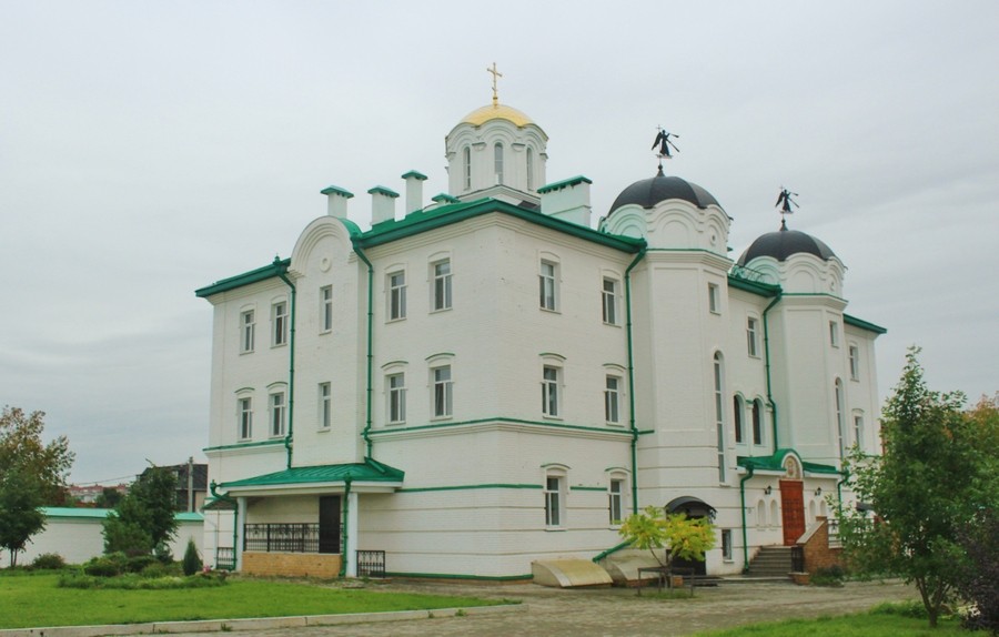 Богородице-Алексиевский монастырь. Церковь Трёх Святителей, Томск (Томск, город, Томская область). фасады