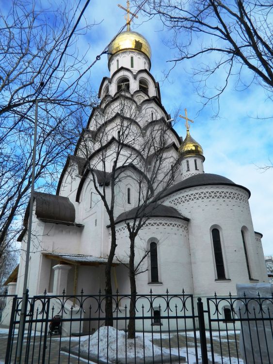 Строгино. Церковь Новомучеников и исповедников Церкви Русской в Строгине. фасады