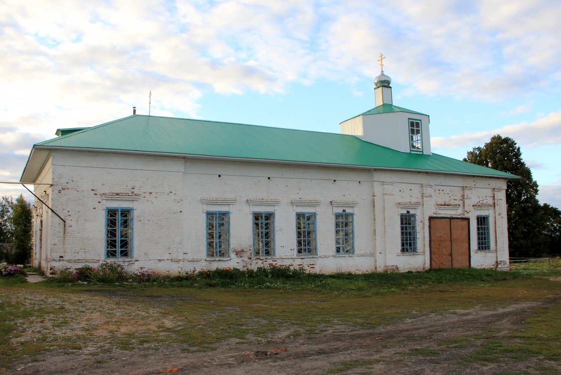 Церковь Покрова Пресвятой Богородицы, Рожки (Малмыжский район, Кировская область). фасады