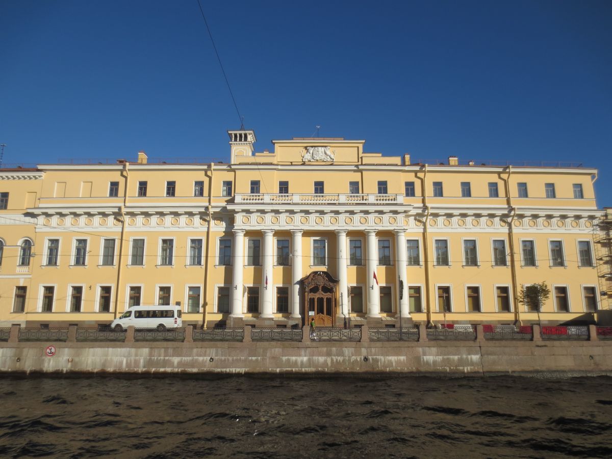 Домовая церковь Покрова Пресвятой Богородицы во дворце Юсуповых на Мойке, Адмиралтейский район (Санкт-Петербург, г. Санкт-Петербург). фасады