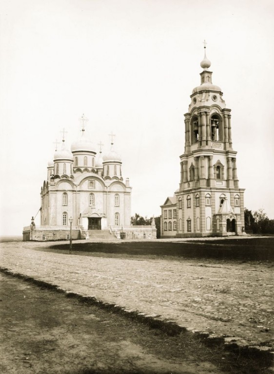 Муром. Собор Рождества Пресвятой Богородицы. архивная фотография, 1900 год. фотограф Мишуков. с http://photos.wikimapia.org/