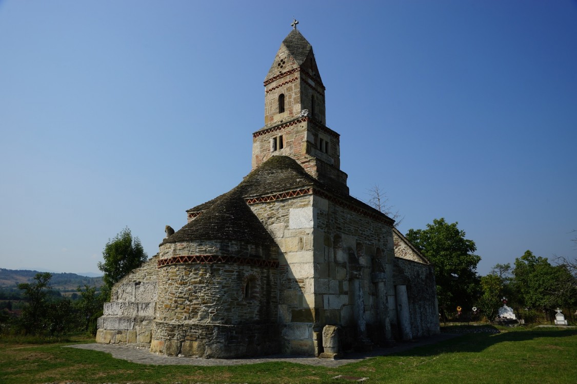 Церковь Николая Чудотворца, Денсуш (Хунедоара, Румыния). фасады