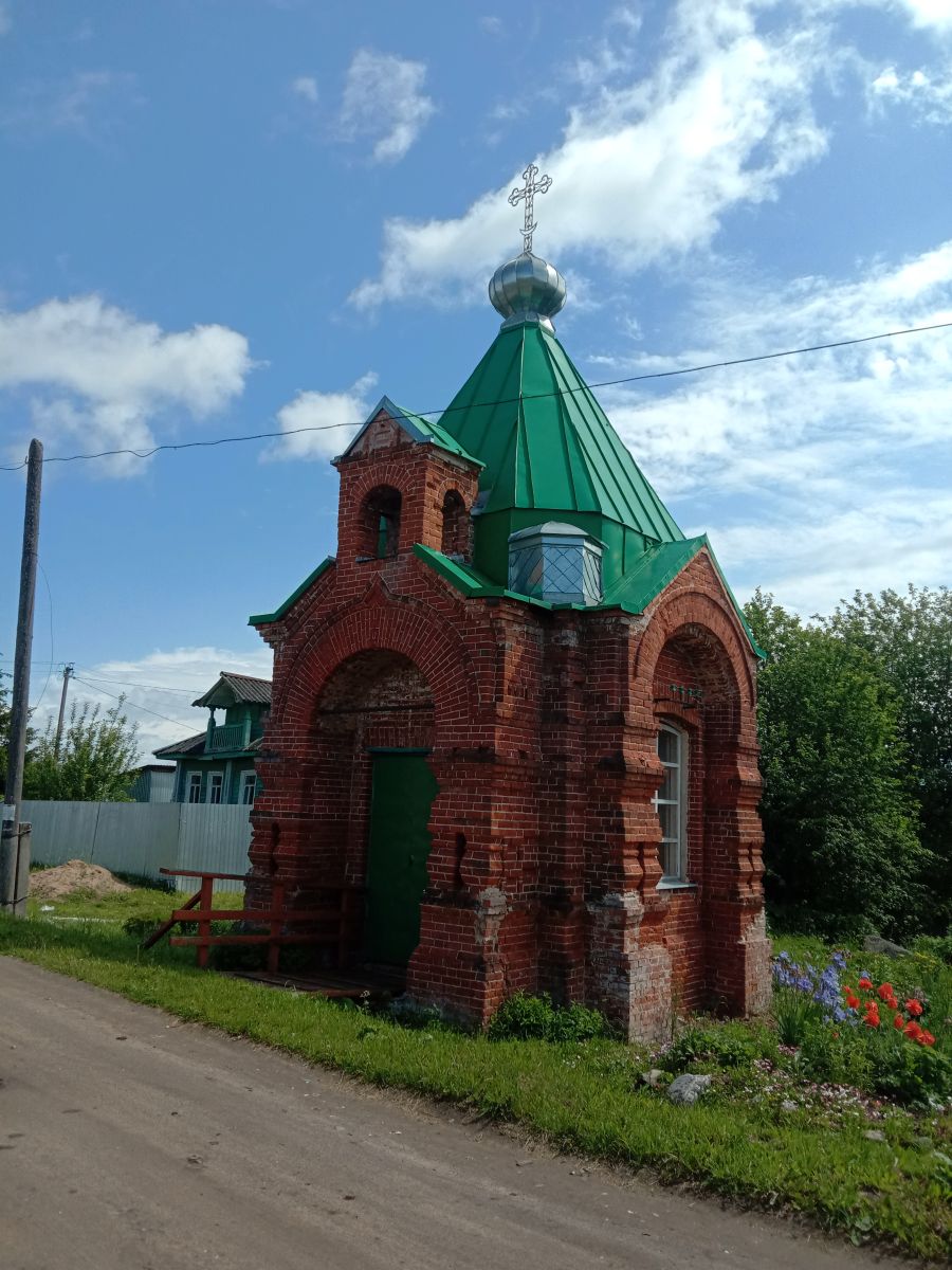 Часовня Димитрия и Игнатия Прилуцких, Оларево (Сокольский район, Вологодская область). фасады