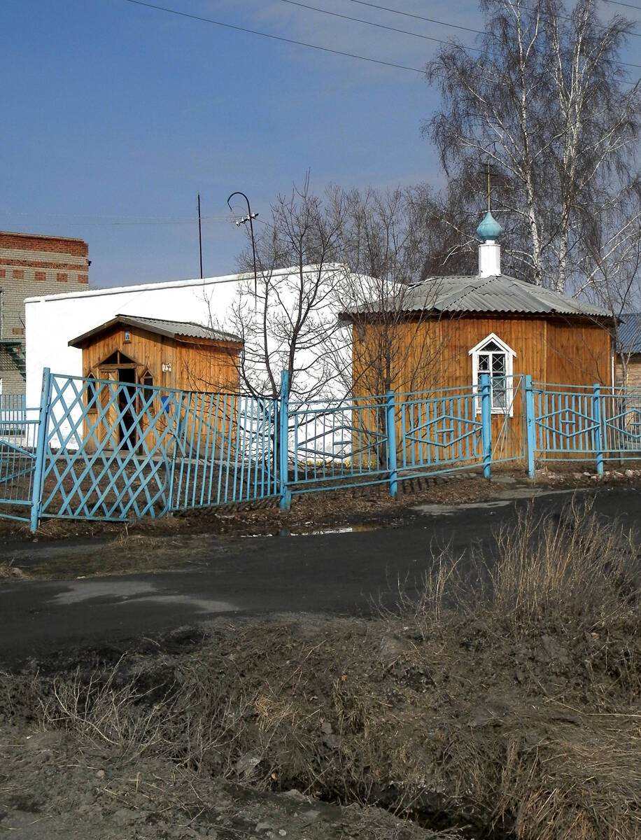Церковь Сергия Радонежского (временная), Довольное (Довольненский район, Новосибирская область). фасады