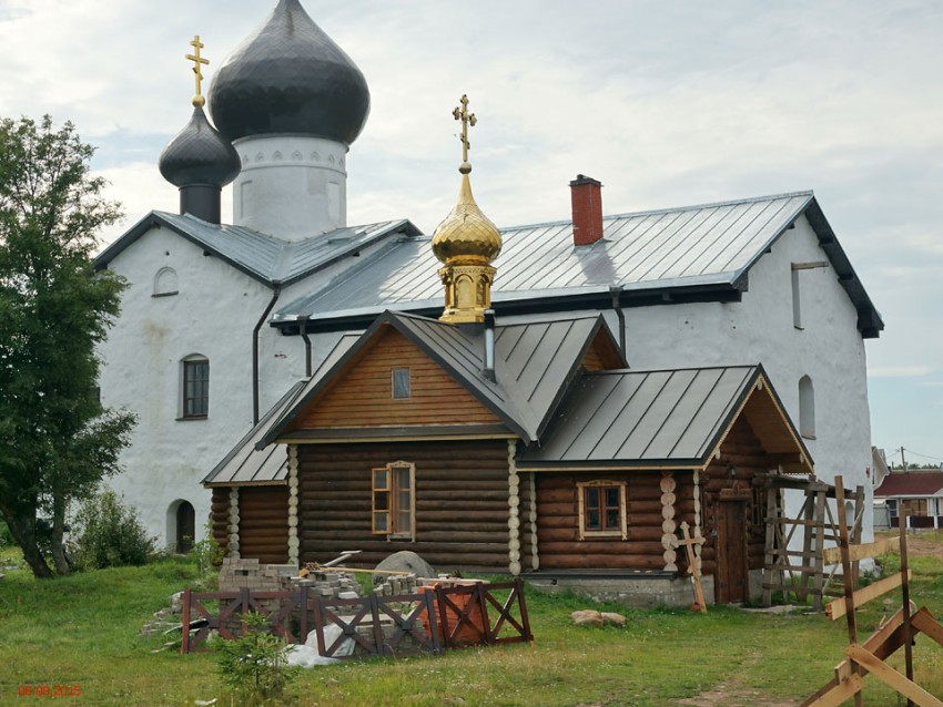 Николаевский Стороженский монастырь. Церковь Киприана Стороженского (старая), Сторожно (Волховский район, Ленинградская область). фасады
