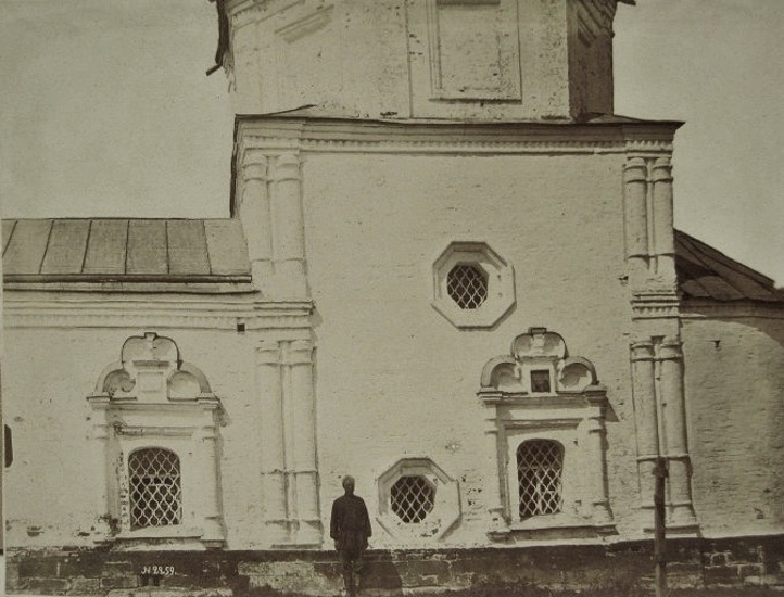 Церковь Преображения Господня (старая), Чудиново (Спас-Чудиново) (Чеховский городской округ, Московская область). архивная фотография, Фото 1891-1894 гг. (Барщевский И.Ф.). Часть южного фасада. ГКМФ (№ 28578484). ГНИМА им Щусева