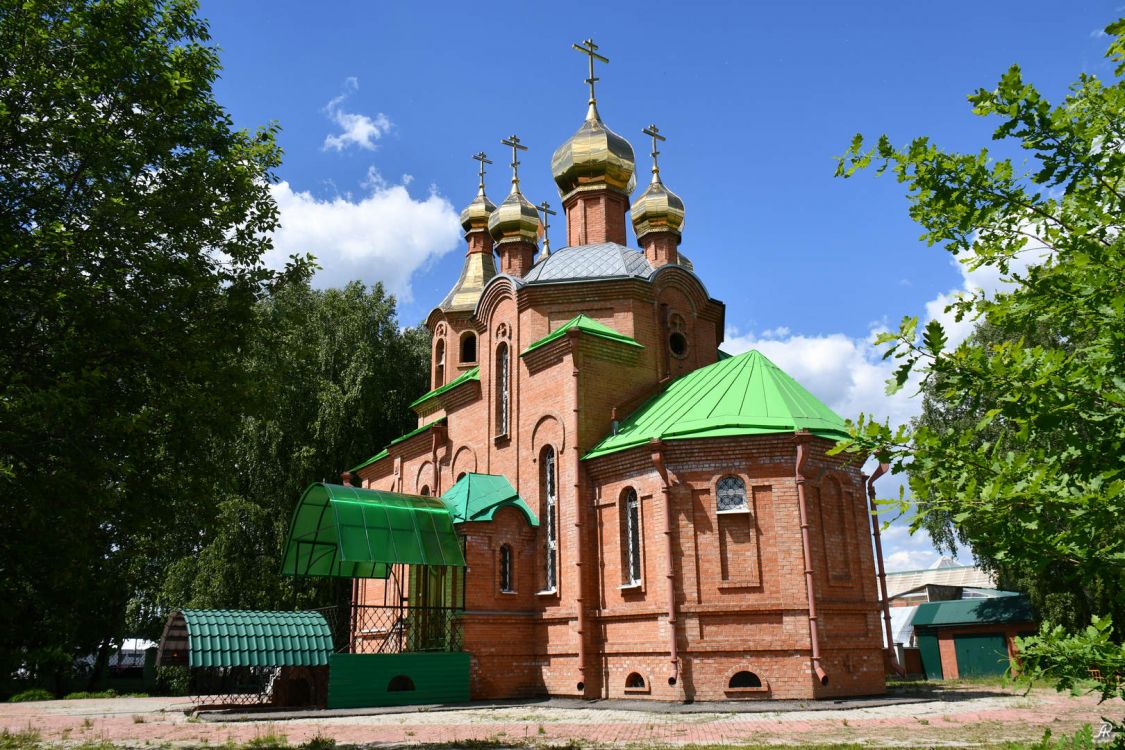 Кожевниково. Церковь Георгия Победоносца (новая). фасады