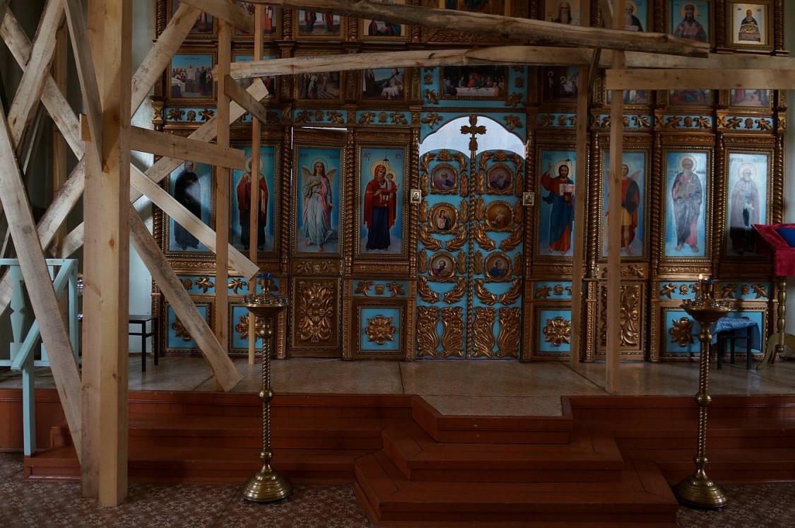 Церковь Иоанна Богослова, Здвинск (Здвинский район, Новосибирская область). интерьер и убранство, В настоящее время идёт ремонт
