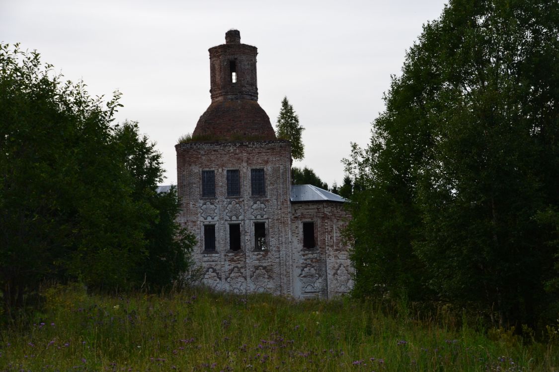 Церковь Николая Чудотворца, Матвеево (Тотемский район, Вологодская область). фасады