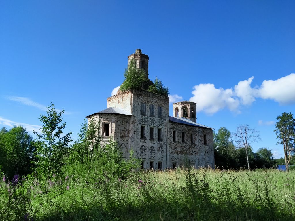 Церковь Николая Чудотворца, Матвеево (Тотемский район, Вологодская область). фасады