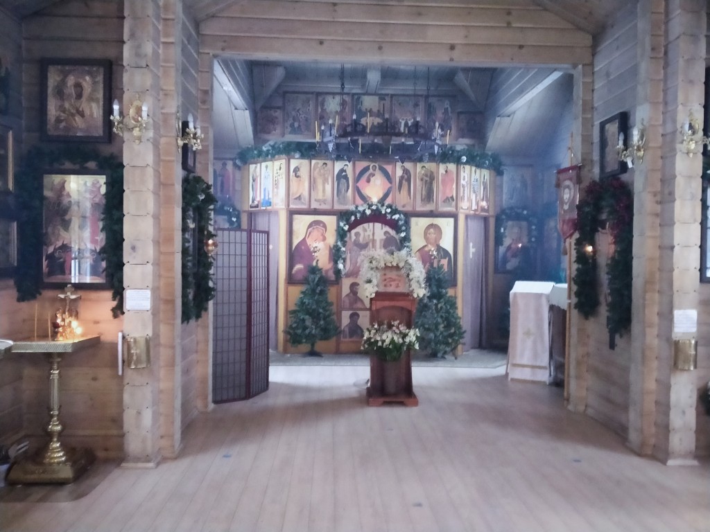 Церковь Феодора Ушакова (временная) в Новогирееве, Новогиреево (Восточный административный округ (ВАО), г. Москва). интерьер и убранство
