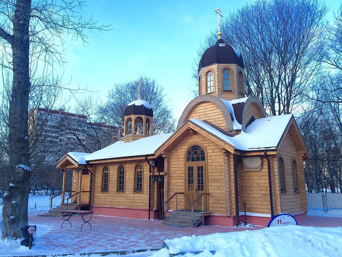 фасады. Церковь Феодора Ушакова (временная) в Новогирееве, Новогиреево (Восточный административный округ (ВАО), г. Москва)