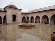 Успенский Георгиевский монастырь. Надвратная церковь Иоанна Предтечи, Вид внутреннего двора храма после завершения отделочных работ.<br>, Уса-Степановка, Благовещенский район, Республика Башкортостан