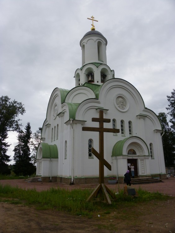 Паша. Церковь Александра Свирского. фасады