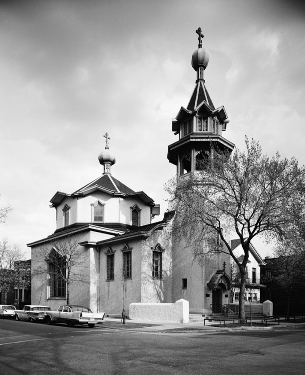 Собор Троицы Живоначальной, Чикаго (Иллинойс, США). архивная фотография, Фото 1965 года из фондов Библиотеки Конгресса США. Автор Harold Allen