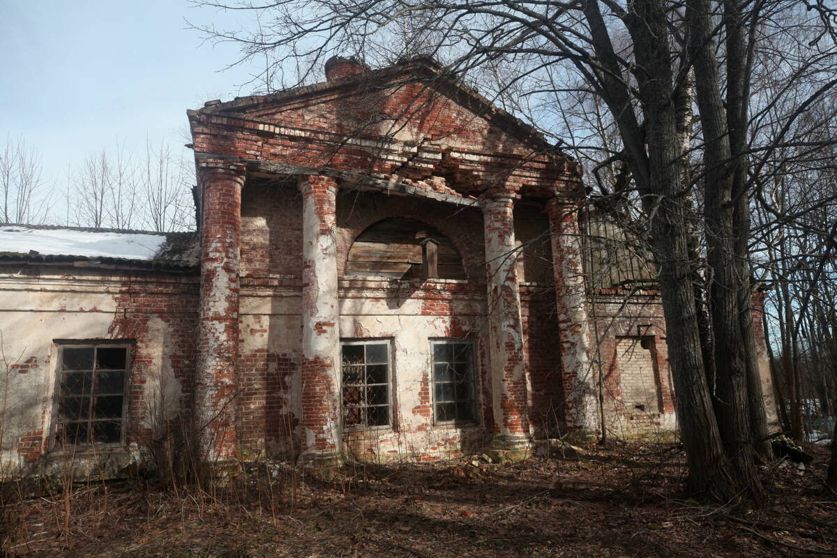 Церковь Казанской иконы Божией Матери, Углево (Галичский район, Костромская область). архитектурные детали