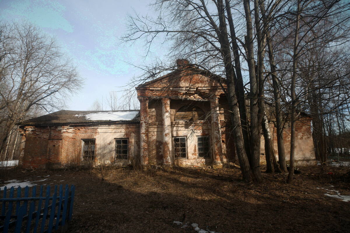 Церковь Казанской иконы Божией Матери, Углево (Галичский район, Костромская область). фасады