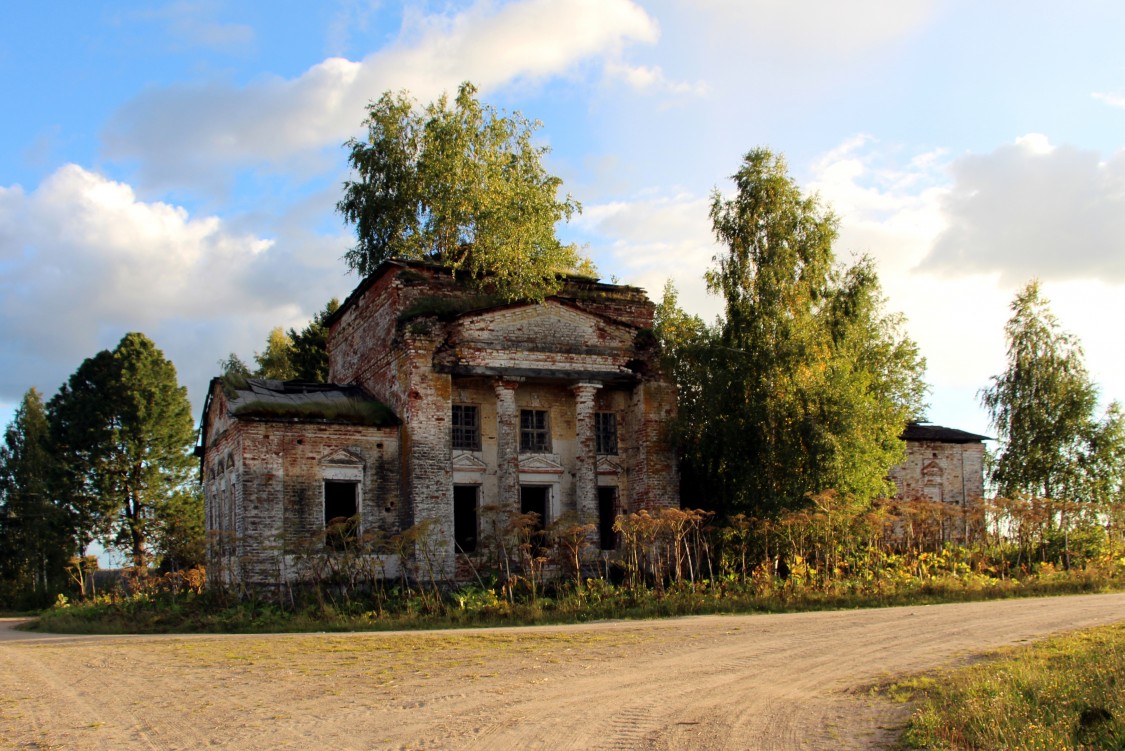 Церковь Преображения Господня, Казаково (Вилегодский район, Архангельская область). фасады