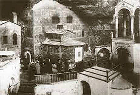 Мачка. Монастырь Панагия Сумела. архивная фотография, Фото с сайта http://panagiasumela.org/tr/sumela-manastiri-tarihi_3