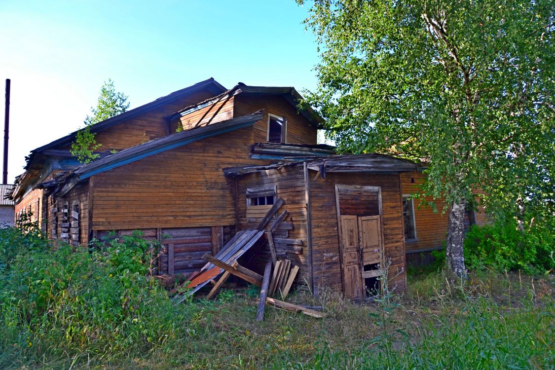 Шенкурск. Церковь Петра и Павла. фасады