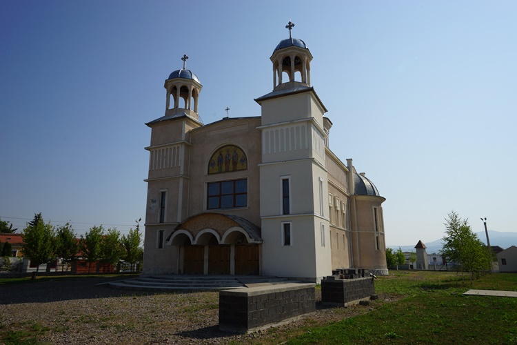 Церковь Трёх Святителей, Прежмер (Брашов, Румыния). фасады