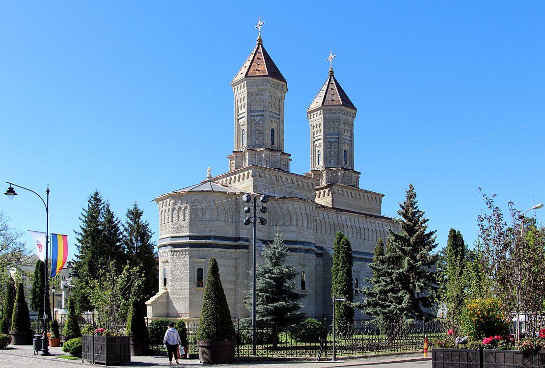 Город ясы. Ясский Трёхсвятительский монастырь. Яссы Церковь трех святителей. Яссы Румыния монастырь. Яссы Молдова Церковь трех святителей.