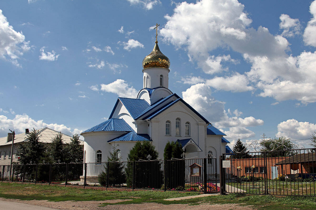Церковь Покрова Пресвятой Богородицы, Луначарский (Ставропольский район, Самарская область). фасады