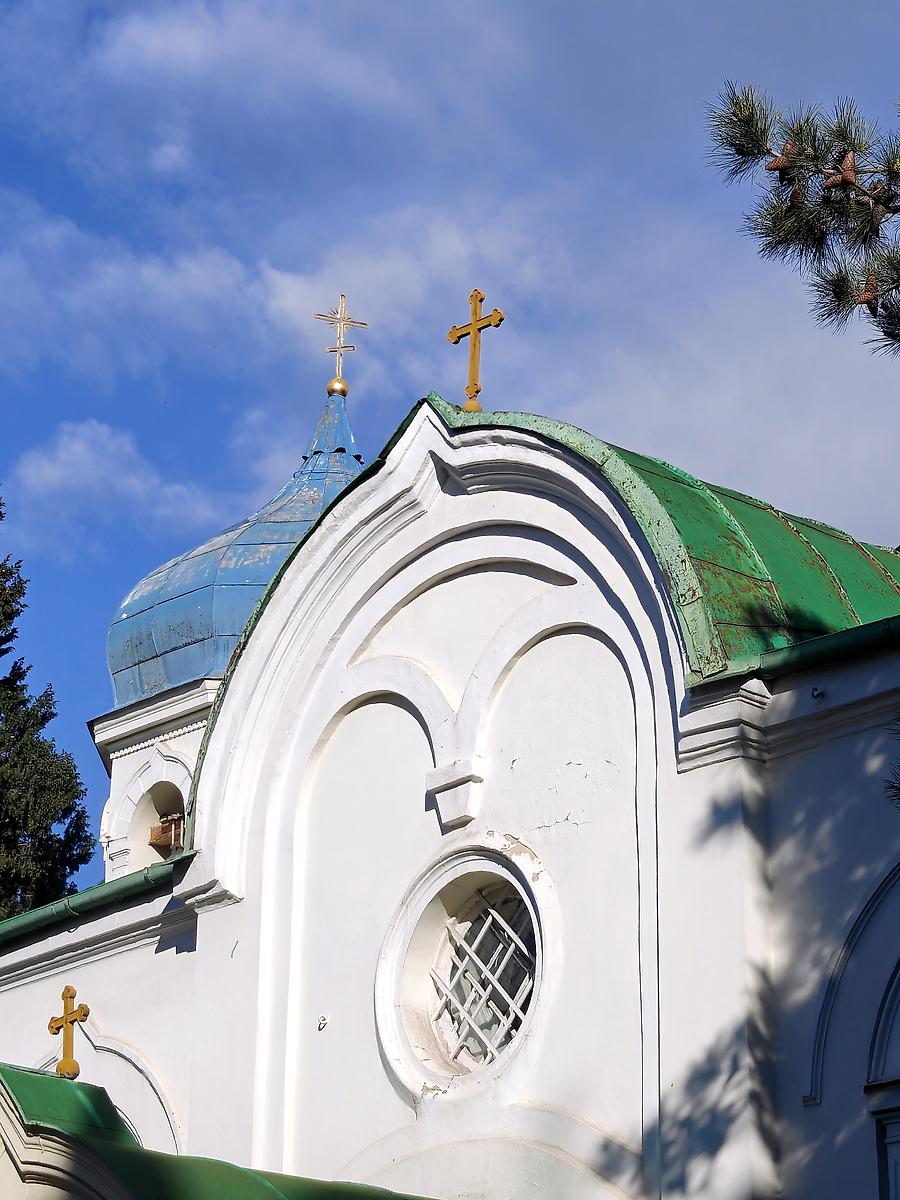 Фрагмент южного фасада, архитектурные детали. Церковь Александра Невского, Чугуретский район (Тбилиси, город, Грузия)