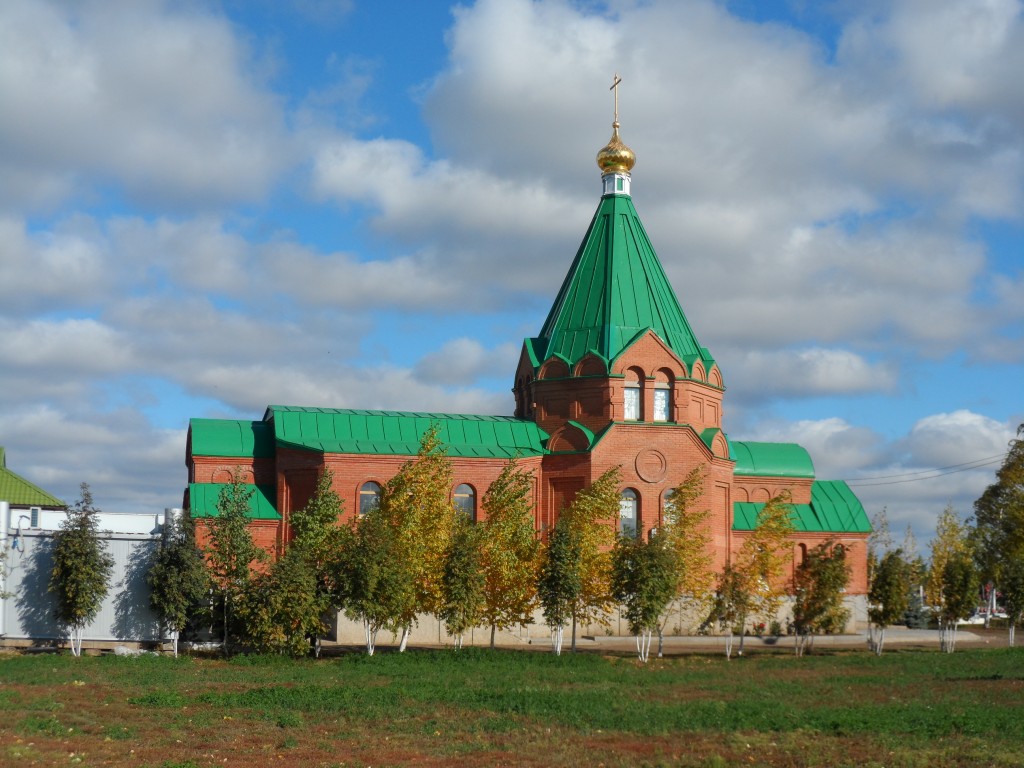 Церковь Михаила Архангела, Пригородный (Оренбургский район, Оренбургская область). фасады