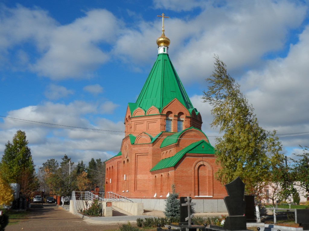 Церковь Михаила Архангела, Пригородный (Оренбургский район, Оренбургская область). фасады