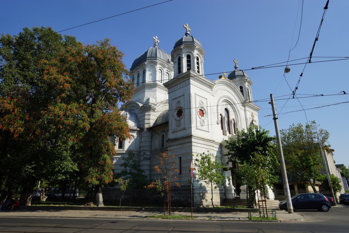 Церковь Николая Чудотворца, Бухарест, Сектор 4 (Бухарест, Румыния). фасады