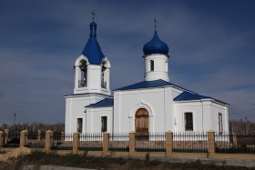 Большие Харлуши. Церковь Покрова Пресвятой Богородицы