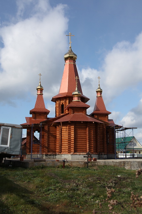 Верхние Караси. Церковь Троицы Живоначальной. фасады