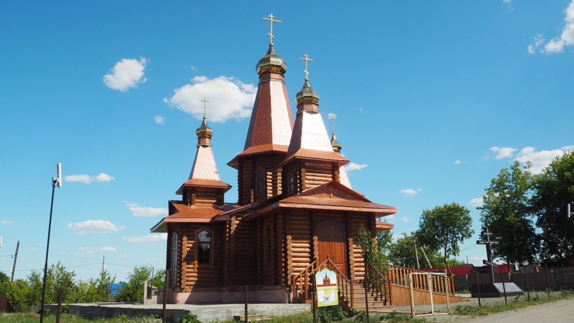 Церковь Троицы Живоначальной, Верхние Караси (Чебаркульский район и г. Чебаркуль, Челябинская область). фасады