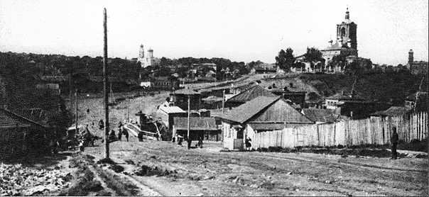 Уфа. Церковь Троицы Живоначальной. архивная фотография, Фото с сайта http://photo.qip.ru/users/tylerox/96403353/116360092/#mainImageLink