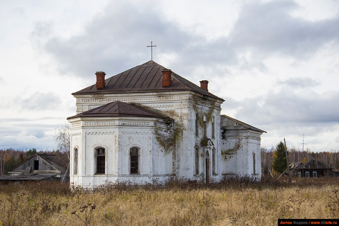 Церковь Михаила Архангела (новая), Пелым (Гаринский район (Гаринский ГО), Свердловская область). фасады