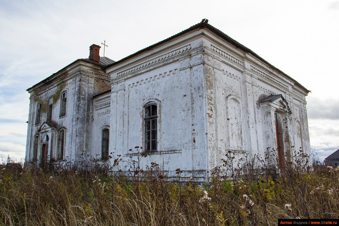 Церковь Михаила Архангела (новая), Пелым (Гаринский район (Гаринский ГО), Свердловская область). фасады
